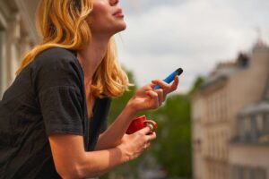 première cigarette électronique